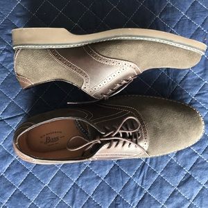 Bass casual dress shoes